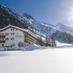 Country Wellnesshotel Bündnerhof